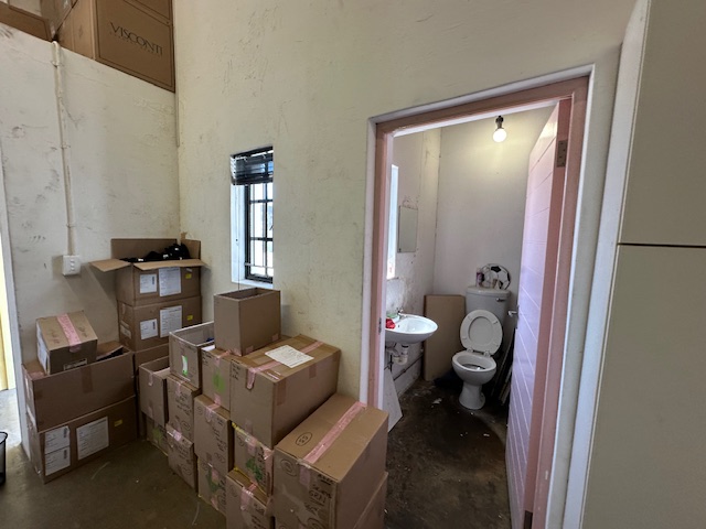 To Let commercial Property for Rent in Maitland Western Cape